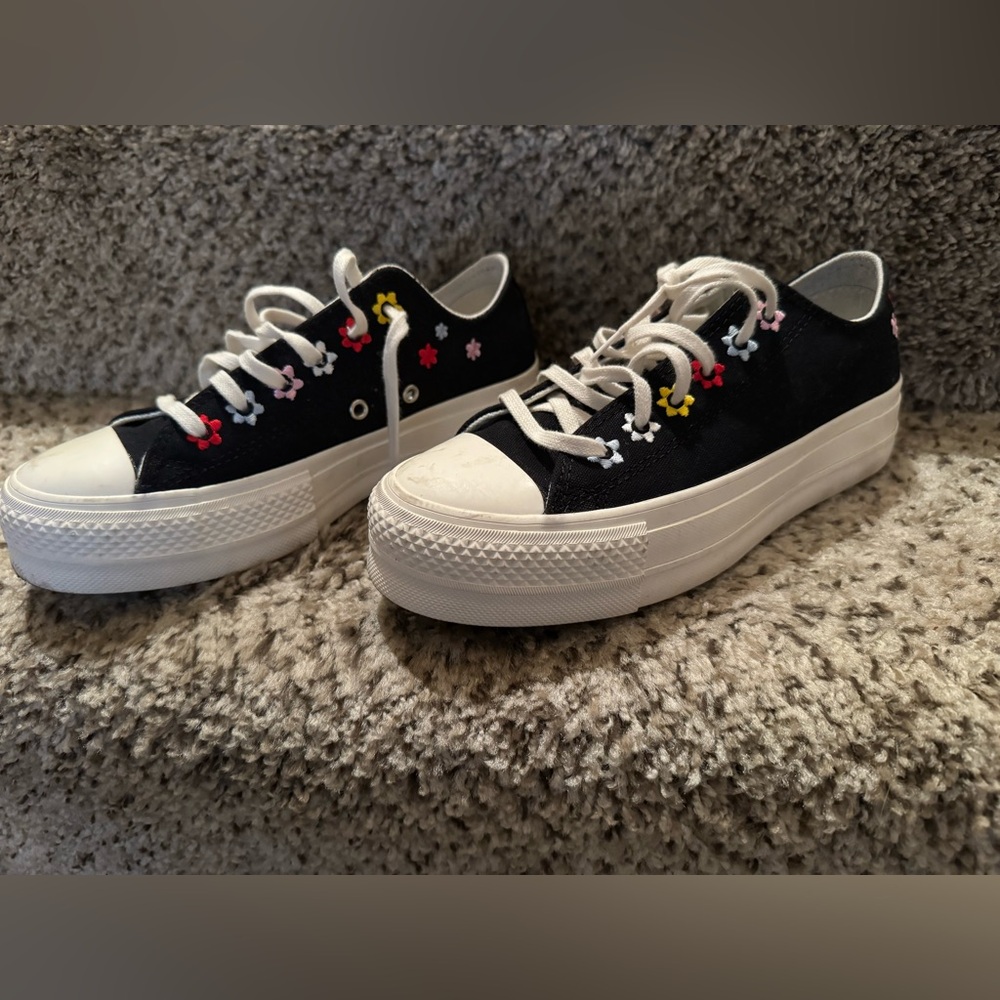 Converse embroidered sneakers